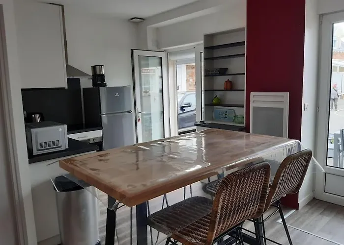 Petite Maison Proche 2/4 P Appartement La Bernerie-en-Retz